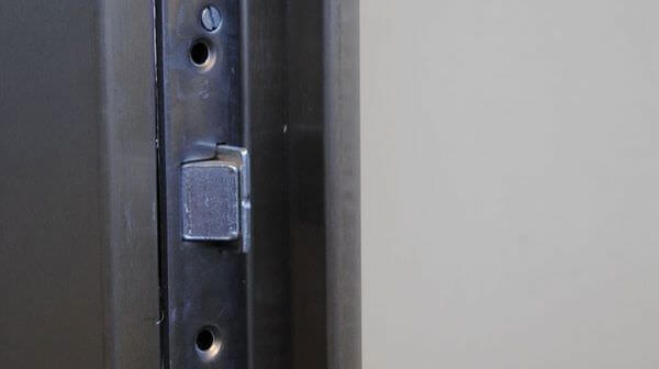 Профессиональная врезка замков